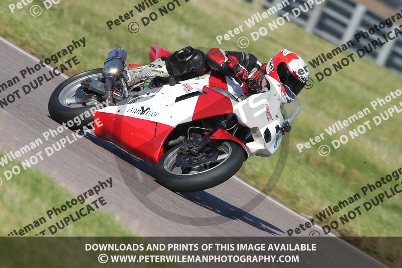 Rockingham no limits trackday;enduro digital images;event digital images;eventdigitalimages;no limits trackdays;peter wileman photography;racing digital images;rockingham raceway northamptonshire;rockingham trackday photographs;trackday digital images;trackday photos